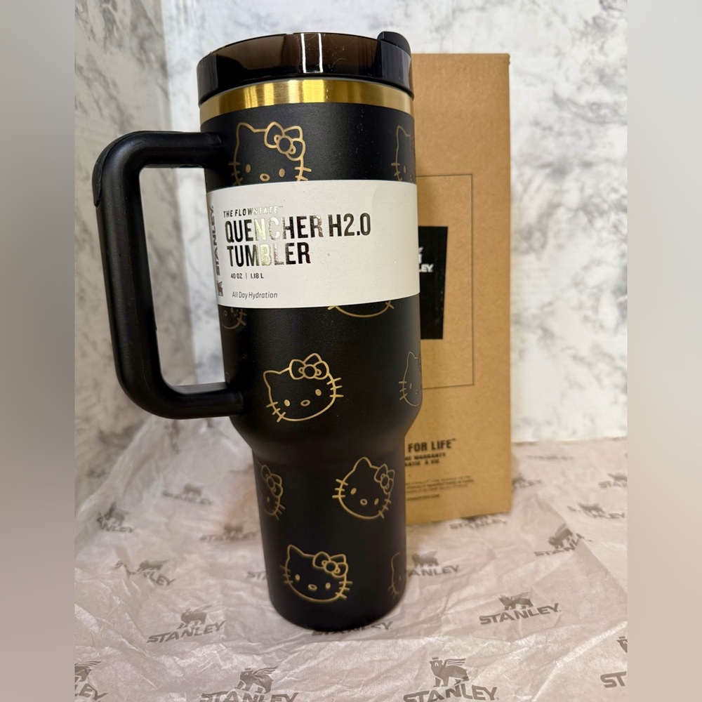 ⭐️STANLEY x Matte Black Tumbler with Gold Hello Kitty Etched Design⭐️